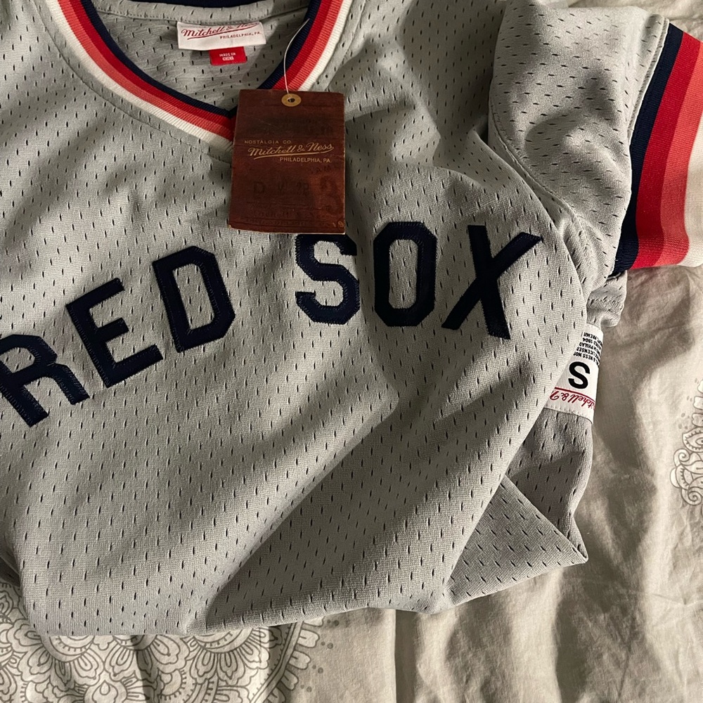 Red Sox size small jersey NEW